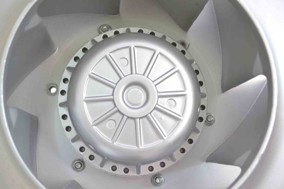 Wentylator odśrodkowy z zewnętrznym wirnikiem IP54 1358 obr./min 400 mm Wirnik z blachy aluminiowej